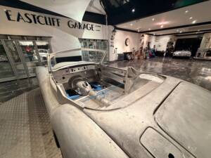 Immagine 16/39 di Jaguar XK 140 DHC (1955)