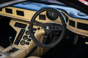 Immagine 16/50 di De Tomaso Pantera GT5 (1984)