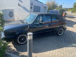 Image 11/78 de Volkswagen Golf Mk I Convertible 1.8 (1989)