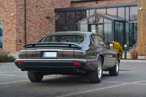 Image 24/55 de Jaguar XJS 6.0 (1994)