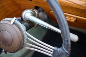 Bild 32/50 von Triumph 2000 Roadster (1949)