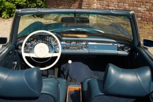 Imagen 39/50 de Mercedes-Benz 280 SL (1968)
