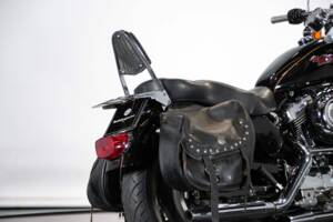 Imagen 34/50 de Harley-Davidson XL 1200 C Sportster Custom (1997)