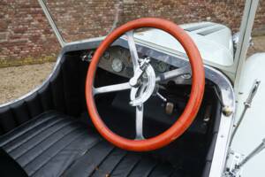 Image 42/50 of Hispano-Suiza 16 HP (1922)