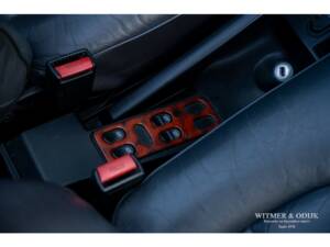 Image 25/32 of Saab 900 Turbo (1992)