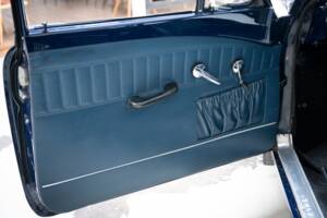 Image 7/30 of Volvo P 121 (1965)