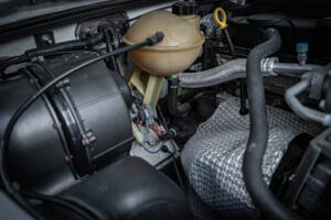 Image 65/66 de Land Rover Defender 90 TD4 (2007)