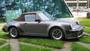 Image 63/104 of Porsche 911 Carrera 3.2 (1986)