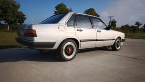 Image 2/94 de Audi 80 CD 5S (1982)