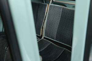 Bild 24/50 von Renault R 4 (1963)