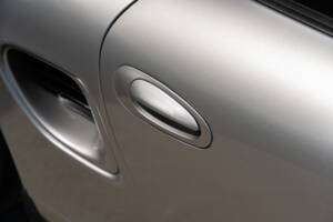Image 16/73 of Porsche Boxster (2001)