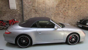 Bild 19/21 von Porsche 911 Carrera 4 GTS (2012)