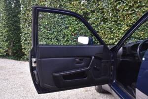 Immagine 27/40 di Porsche 944 (1985)