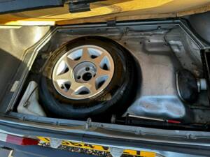 Bild 49/70 von Ford Capri 2,8i (1986)