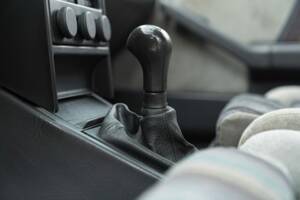 Image 44/50 of Lancia Delta HF Integrale 16V (1989)