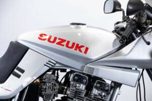 Afbeelding 23/35 van Suzuki GSX 1100 SZ Katana (1983)