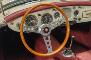 Imagen 12/19 de MG MGA 1500 (1956)