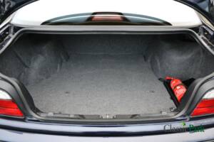 Image 12/50 of BMW 323i (1998)