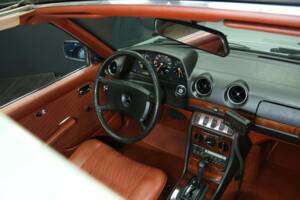 Image 26/50 of Mercedes-Benz 280 CE (1980)