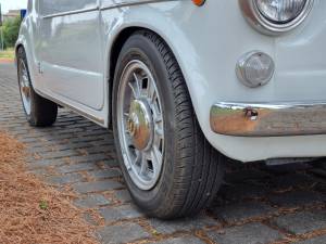 Image 27/35 of FIAT 600 D (1962)