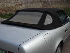 Image 38/50 of Mercedes-Benz 500 SL (1991)