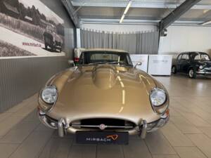 Image 5/18 de Jaguar Type E 4.2 (1967)