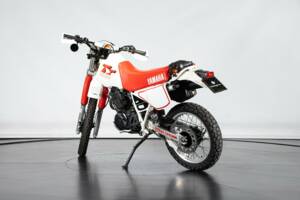 Image 2/50 de Yamaha DUMMY (1986)