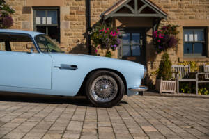 Image 20/56 de Aston Martin DB 4 (1958)