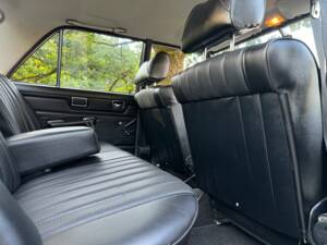 Imagen 25/28 de Mercedes-Benz 200 (1975)