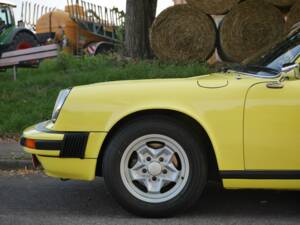 Afbeelding 15/37 van Porsche 911 2.7 S (1974)