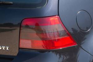 Image 37/50 of Volkswagen Golf IV 1.8T GTI (2002)