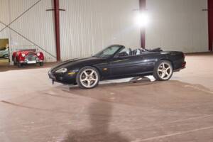 Bild 7/55 von Jaguar XKR (2000)