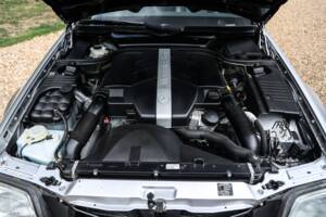 Image 37/43 of Mercedes-Benz SL 280 (2002)