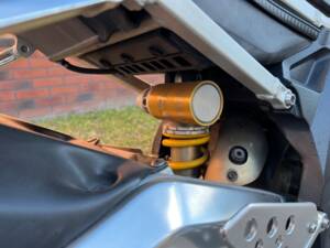Image 7/18 of Aprilia DUMMY (2006)