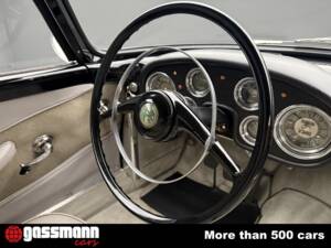 Image 14/15 of Alfa Romeo 1900 C Super Sprint (1957)