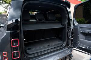 Image 7/61 de Land Rover Defender 110 D200 AWD (2023)