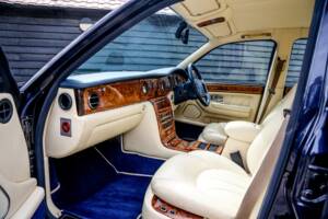 Bild 20/50 von Rolls-Royce Silver Seraph (2000)