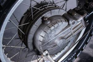 Image 13/50 of BMW R 80 GS (1988)