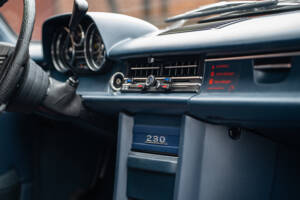 Afbeelding 29/63 van Mercedes-Benz 230&#x2F;6 (1974)