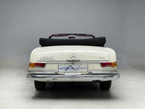Afbeelding 19/36 van Mercedes-Benz 250 SE (1966)