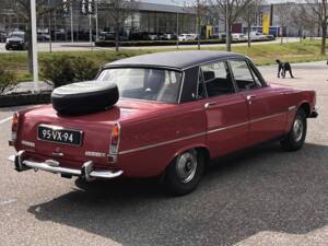 Image 6/53 de Rover 3500 S (1975)