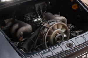 Bild 8/50 von Porsche 911 Carrera 3.2 (1988)