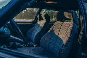 Image 32/74 de Citroën CX 25 GTI Turbo 2 (1988)