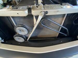 Bild 40/66 von Mercedes-Benz 190 E 2.3-16V (1986)