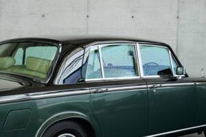 Imagen 33/50 de Rolls-Royce Silver Shadow II (1977)
