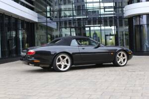 Immagine 44/45 di Jaguar XKR (2001)