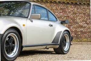 Afbeelding 41/50 van Porsche 911 Turbo 3.3 (1983)