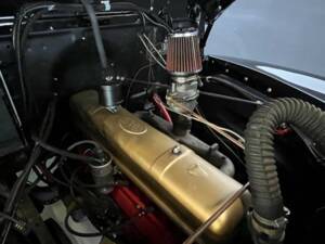 Image 22/50 of GMC 3500 1-ton (1951)