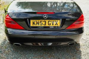 Image 36/50 of Mercedes-Benz SL 350 (2003)