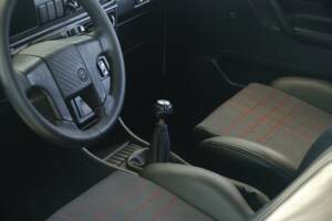Bild 28/47 von Volkswagen Golf II Rallye 1.8 (1989)